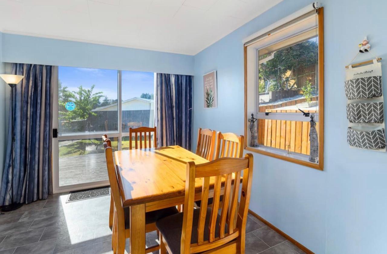 Spacious Utuhina House