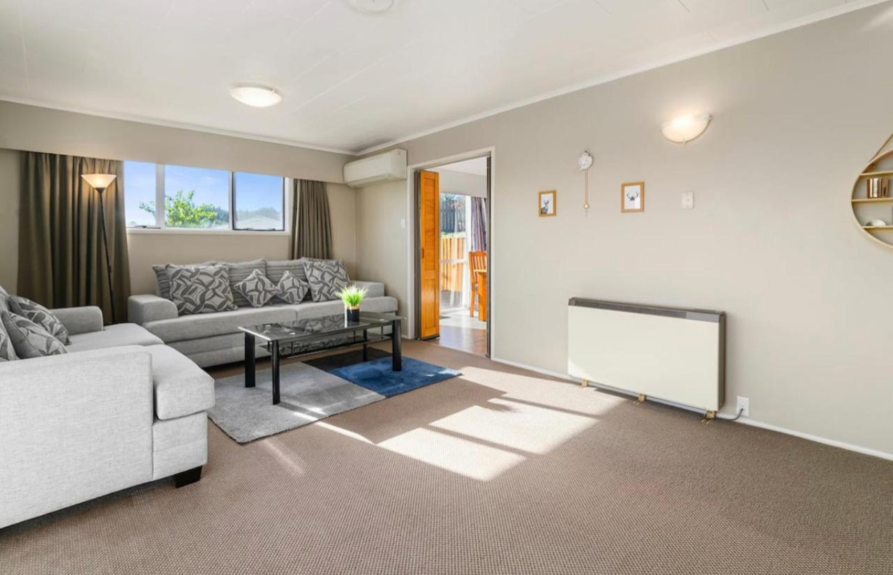 Spacious Utuhina House Holiday home *